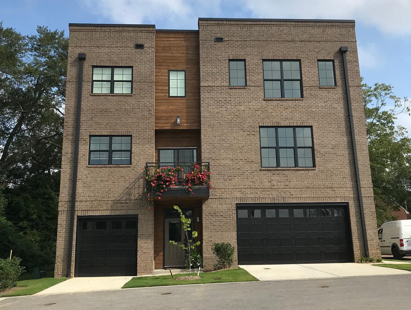 Bessemer Gray Queen Brick - Triangle Brick