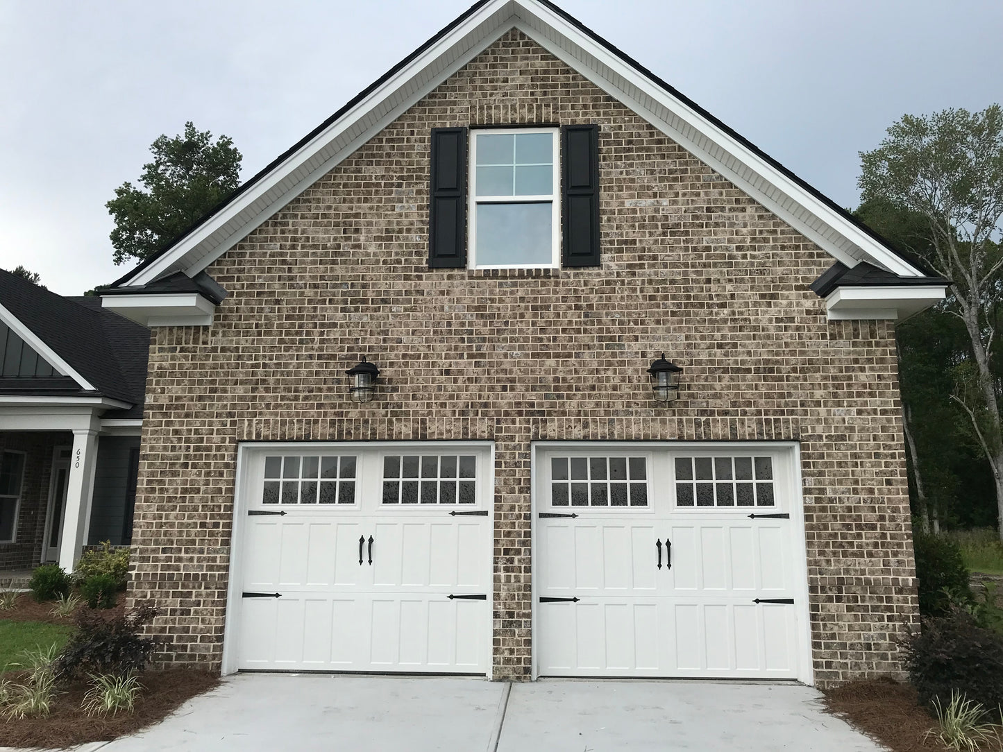 Mosstown Queen Brick - Cherokee Brick